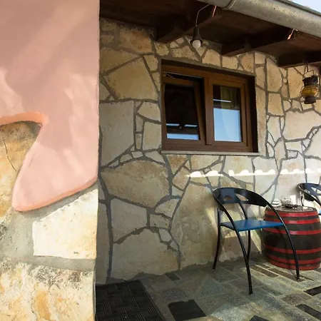 House Rabota * Pula